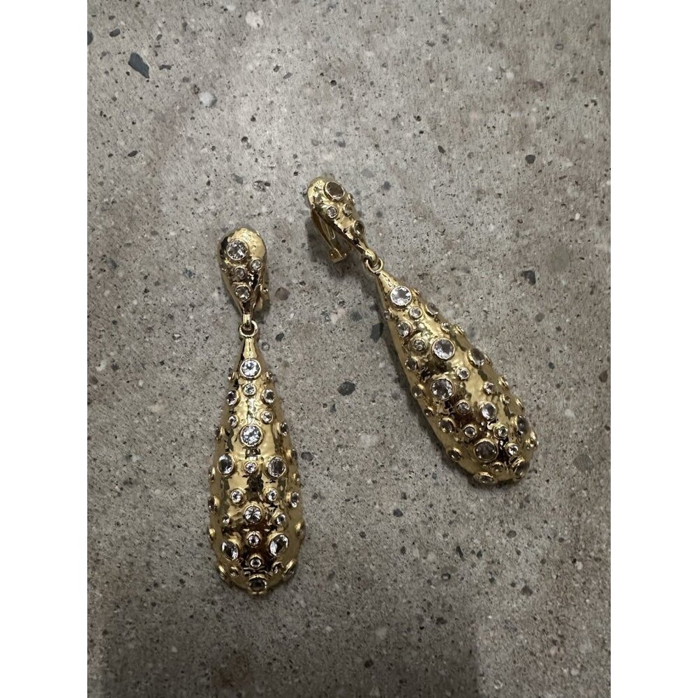 VALERE Shine Earrings in Clear Quartz Crystal & Gold